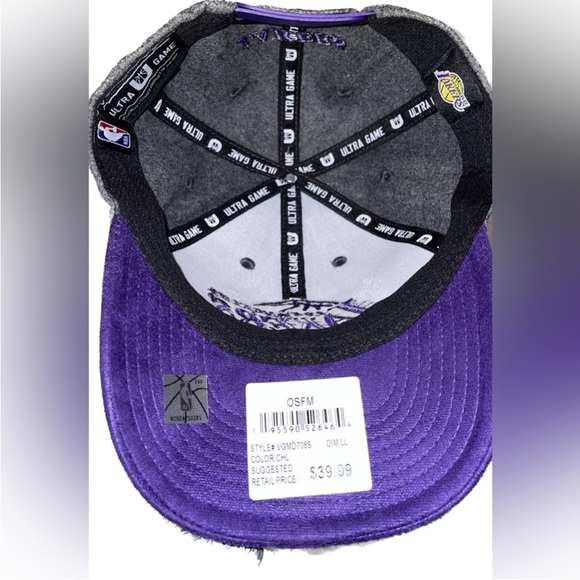 SOLDNWT NBA ultra game Los Angeles lakers cap - Picture 7 of 11